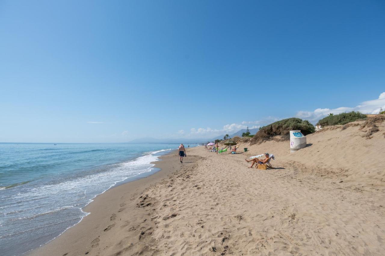 Soek La Romana Seafront Marbella Esterno foto